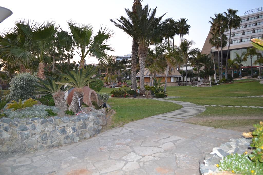 Alania Sea View Apartment Limassol Luaran gambar